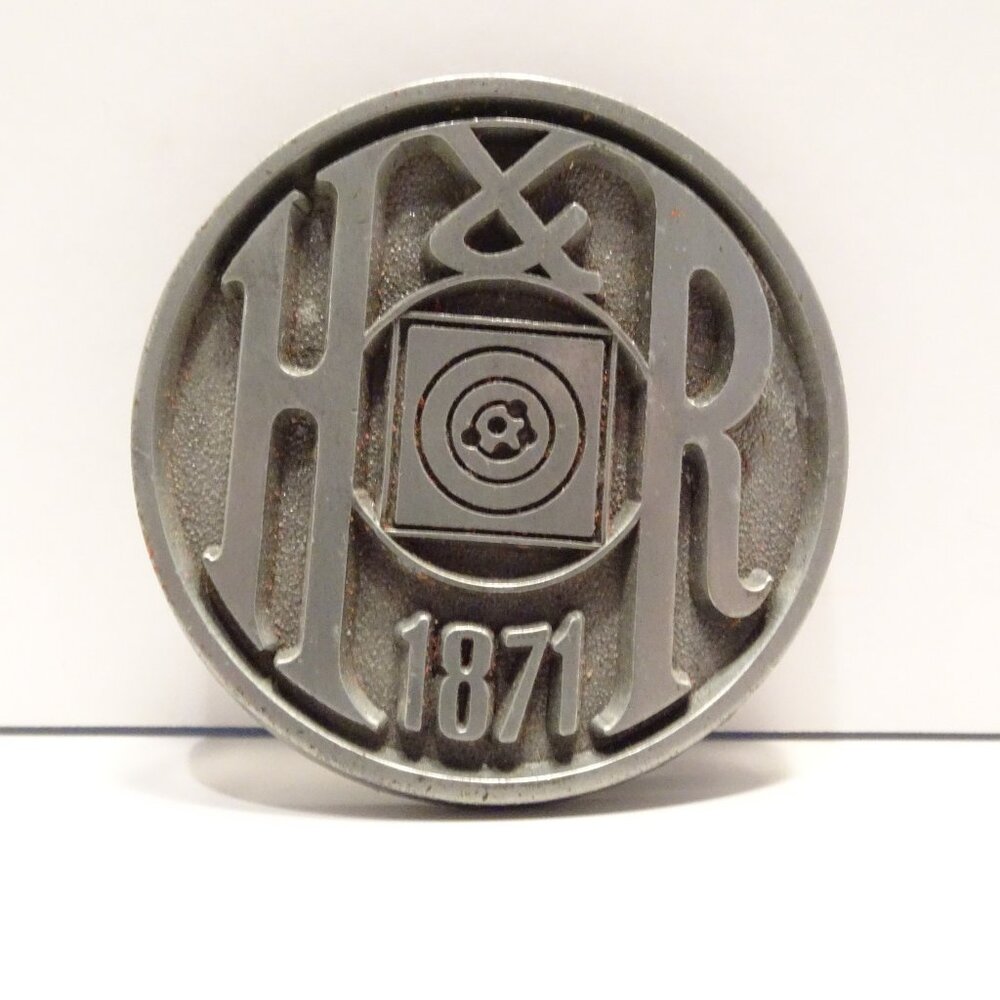 H&R Pewter 1871 Bullseye Target Belt Buckle Harrington Richardson 1980